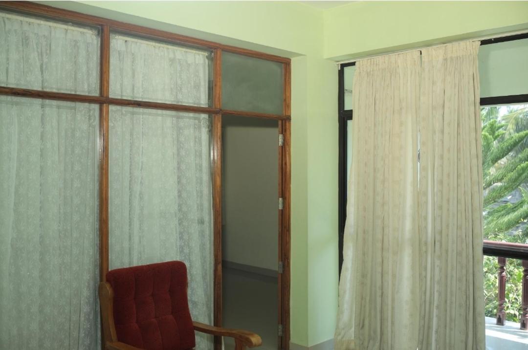 Sea Star Beach Resort Kovalam Exterior photo