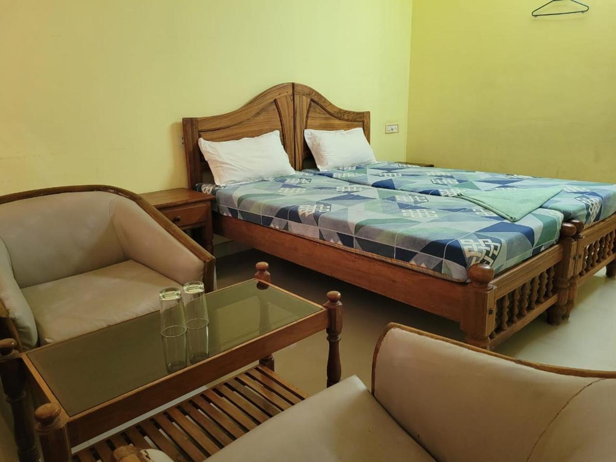 Sea Star Beach Resort Kovalam Exterior photo